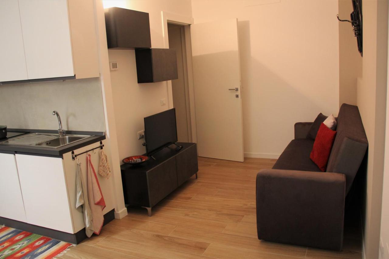 The Blue Nest - Red Apartment Near 5 Terre La Spezia Exterior photo